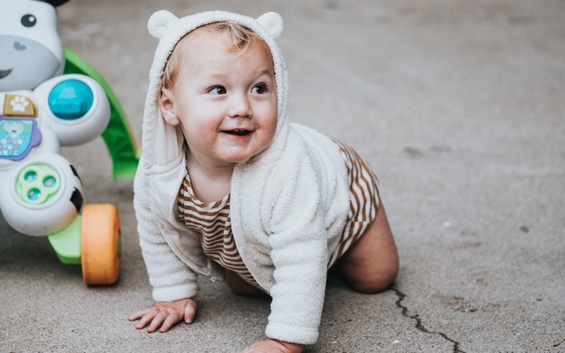 Exercises to Teach Your Baby to Crawl